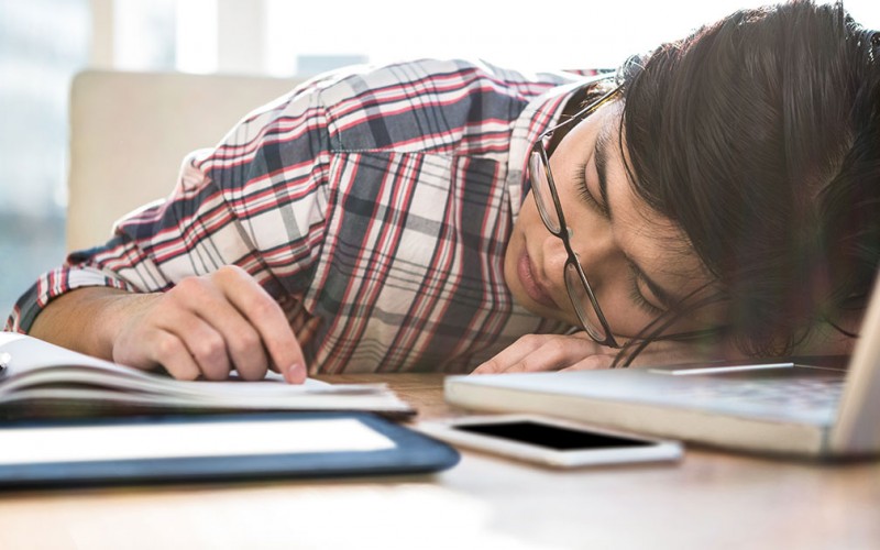 tips-to-help-you-stay-awake-during-the-day-minute-school